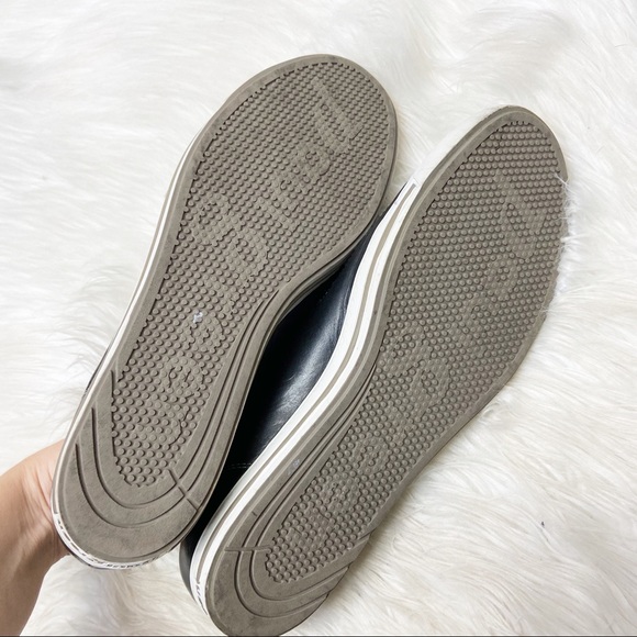 Paul Green Black Leather High Top Sneakers - Picture 8 of 12